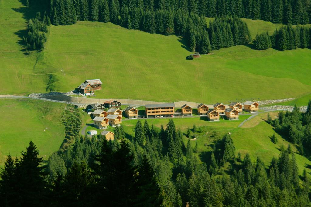 Feriendorf Walserland Damuels Bagian luar foto
